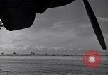 Image C-47 Aéronefs l'île de Bougainville en Papouasie-Nouvelle-Guinée, 1944, de la seconde 19 séquences d'archives historiques vidéo 65675038243