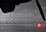 Image C-47 Aéronefs l'île de Bougainville en Papouasie-Nouvelle-Guinée, 1944, de la seconde 22 séquences d'archives historiques vidéo 65675038243