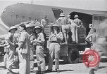Image C-47 Aéronefs l'île de Bougainville en Papouasie-Nouvelle-Guinée, 1944, de la seconde 61 séquences d'archives historiques vidéo 65675038243