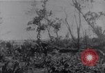 Standbild amerikanischen Infanteristen Bougainville Island Papua Neu Guinea, 1944, aus Sekunde 15 historischem Filmmaterial Videoclip 65675038249