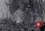 Standbild amerikanischen Infanteristen Bougainville Island Papua Neu Guinea, 1944, aus Sekunde 23 historischem Filmmaterial Videoclip 65675038249