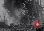 Standbild amerikanischen Infanteristen Bougainville Island Papua Neu Guinea, 1944, aus Sekunde 26 historischem Filmmaterial Videoclip 65675038249