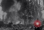Standbild amerikanischen Infanteristen Bougainville Island Papua Neu Guinea, 1944, aus Sekunde 27 historischem Filmmaterial Videoclip 65675038249