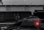 Standbild Zug Khorramshahr Iran, 1944, aus Sekunde 61 historischem Filmmaterial Videoclip 65675038252