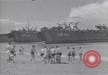 Immagine di I marinai americani di nuotare e giocare Normandia Francia, 1944, secondo 22 filmato di repertorio 65675038273