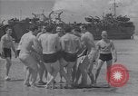 Immagine di I marinai americani di nuotare e giocare Normandia Francia, 1944, secondo 42 filmato di repertorio 65675038273