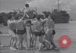 Immagine di I marinai americani di nuotare e giocare Normandia Francia, 1944, secondo 47 filmato di repertorio 65675038273