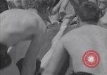 Immagine di I marinai americani di nuotare e giocare Normandia Francia, 1944, secondo 55 filmato di repertorio 65675038273