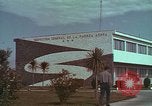 Immagine di Air Force ufficiali Uruguay, 1967, secondo 15 filmato di repertorio 65675038299