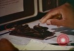 Standbild Techniker Uruguay, 1967, aus Sekunde 28 historischem Filmmaterial Videoclip 65675038303