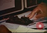 Standbild Techniker Uruguay, 1967, aus Sekunde 31 historischem Filmmaterial Videoclip 65675038303
