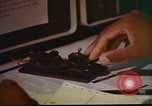 Standbild Techniker Uruguay, 1967, aus Sekunde 33 historischem Filmmaterial Videoclip 65675038303