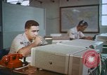 Standbild Techniker Uruguay, 1967, aus Sekunde 47 historischem Filmmaterial Videoclip 65675038303