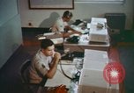 Standbild Techniker Uruguay, 1967, aus Sekunde 51 historischem Filmmaterial Videoclip 65675038303