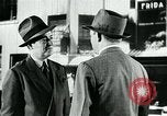 Immagine di Modi di telefono a confronto United States USA, 1940, secondo 55 filmato di repertorio 65675038314