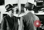 Immagine di Modi di telefono a confronto United States USA, 1940, secondo 56 filmato di repertorio 65675038314