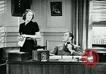 Immagine di Abitudini di telefono United States USA, 1940, secondo 11 filmato di repertorio 65675038315
