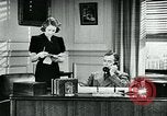 Immagine di Abitudini di telefono United States USA, 1940, secondo 31 filmato di repertorio 65675038315