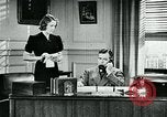 Immagine di Abitudini di telefono United States USA, 1940, secondo 48 filmato di repertorio 65675038315