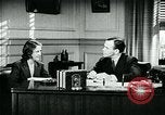 Immagine di Abitudini di telefono United States USA, 1940, secondo 22 filmato di repertorio 65675038316