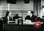 Immagine di Abitudini di telefono United States USA, 1940, secondo 23 filmato di repertorio 65675038316