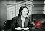 Immagine di Abitudini di telefono United States USA, 1940, secondo 28 filmato di repertorio 65675038316