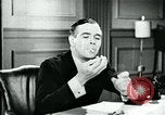 Immagine di Abitudini di telefono United States USA, 1940, secondo 31 filmato di repertorio 65675038316