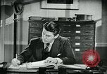 Immagine di Abitudini di telefono United States USA, 1940, secondo 62 filmato di repertorio 65675038316