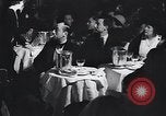 Standbild Zellophan kleider Paris Frankreich, 1933, aus Sekunde 11 historischem Filmmaterial Videoclip 65675038330