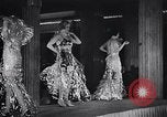 Standbild Zellophan kleider Paris Frankreich, 1933, aus Sekunde 23 historischem Filmmaterial Videoclip 65675038330