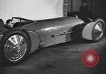 Standbild Malcolm Campbell und Bluebird Kfz Brooklands England, 1931, aus Sekunde 44 historischem Filmmaterial Videoclip 65675038348