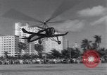 Image auto gyro landing Miami Florida USA, 1931, de la seconde 15 séquences d'archives historiques vidéo 65675038351