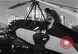 Image auto gyro landing Miami Florida USA, 1931, de la seconde 21 séquences d'archives historiques vidéo 65675038351