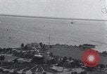 Image auto gyro landing Miami Florida USA, 1931, de la seconde 49 séquences d'archives historiques vidéo 65675038351