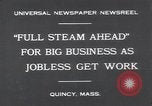 Image ship building plante ajoute des emplois au cours de la dépression Quincy Massachusetts USA, 1931, de la seconde 5 séquences d'archives historiques vidéo 65675038355