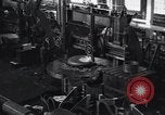 Image ship building plante ajoute des emplois au cours de la dépression Quincy Massachusetts USA, 1931, de la seconde 32 séquences d'archives historiques vidéo 65675038355