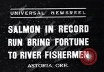 Standbild Lachs Astoria Oregon USA, 1937, aus Sekunde 7 historischem Filmmaterial Videoclip 65675038360