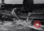 Standbild Lachs Astoria Oregon USA, 1937, aus Sekunde 36 historischem Filmmaterial Videoclip 65675038360