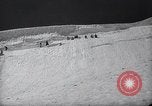 Standbild ski Pant Mount Rainier Washington USA, 1937, aus Sekunde 41 historischem Filmmaterial Videoclip 65675038361