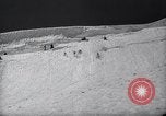 Standbild ski Pant Mount Rainier Washington USA, 1937, aus Sekunde 44 historischem Filmmaterial Videoclip 65675038361