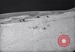 Standbild ski Pant Mount Rainier Washington USA, 1937, aus Sekunde 45 historischem Filmmaterial Videoclip 65675038361