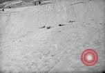 Standbild ski Pant Mount Rainier Washington USA, 1937, aus Sekunde 48 historischem Filmmaterial Videoclip 65675038361