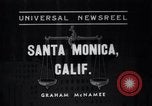 Image grévistes Santa Monica California USA, 1937, de la seconde 1 séquences d'archives historiques vidéo 65675038364