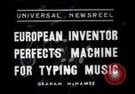 Standbild Rundstatler- GMBH Musik Schreibmaschine United States USA, 1937, aus Sekunde 1 historischem Filmmaterial Videoclip 65675038367
