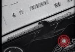 Standbild Rundstatler- GMBH Musik Schreibmaschine United States USA, 1937, aus Sekunde 27 historischem Filmmaterial Videoclip 65675038367