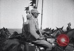 Standbild Kavallerie Einheiten Konstantinopel Türkei, 1928, aus Sekunde 26 historischem Filmmaterial Videoclip 65675038376