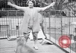 Standbild Olga Celeste Los Angeles California USA, 1928, aus Sekunde 16 historischem Filmmaterial Videoclip 65675038378