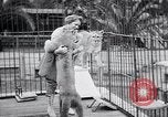 Standbild Olga Celeste Los Angeles California USA, 1928, aus Sekunde 28 historischem Filmmaterial Videoclip 65675038378