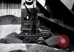 Standbild Stahlbau United States USA, 1928, aus Sekunde 26 historischem Filmmaterial Videoclip 65675038381