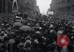 Standbild Protest New York United States USA, 1937, aus Sekunde 31 historischem Filmmaterial Videoclip 65675038386